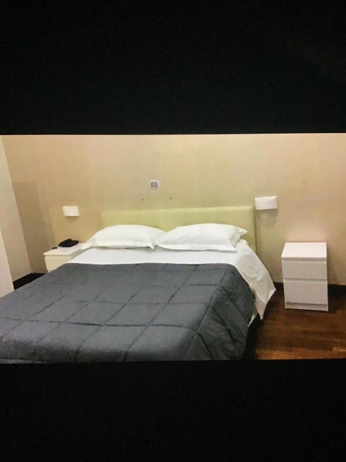 Ania Hotels Napoli Eksteriør billede